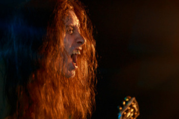 18-cross-bluzzlive-3344.jpg