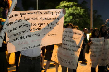 14-accionglobalporayotzinapa-8611.jpg