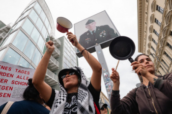 2507-checkpointcharlie-08-11045.jpg
