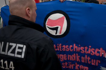 13-schoneweider-3551.jpg