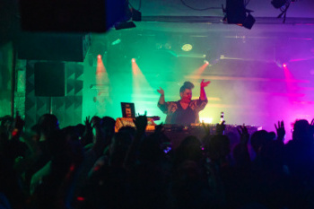 2412-sahraparty-14-974.jpg