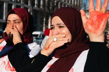 2504-arrestbibi-21-4072.jpg