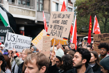 2410-palestineresists-21-1900.jpg