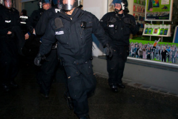 14-henkeldemo-6524.jpg