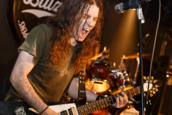 18-cross-bluzzlive-3562.jpg