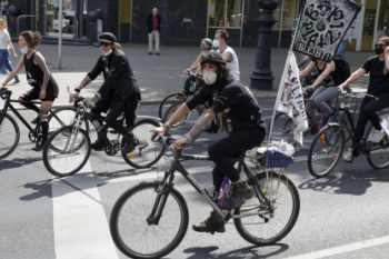 2106-kopibikedemo-2816.jpg