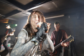 2307-hatehug-22-1392.jpg