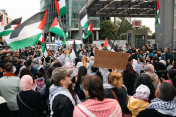 2406-freepalestine_potsdamerplatz-27-9809.jpg