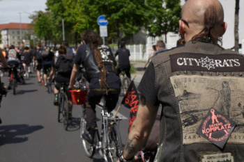 2106-kopibikedemo-2745.jpg