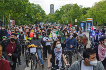 2105-palestine-bikedemo-1675.jpg